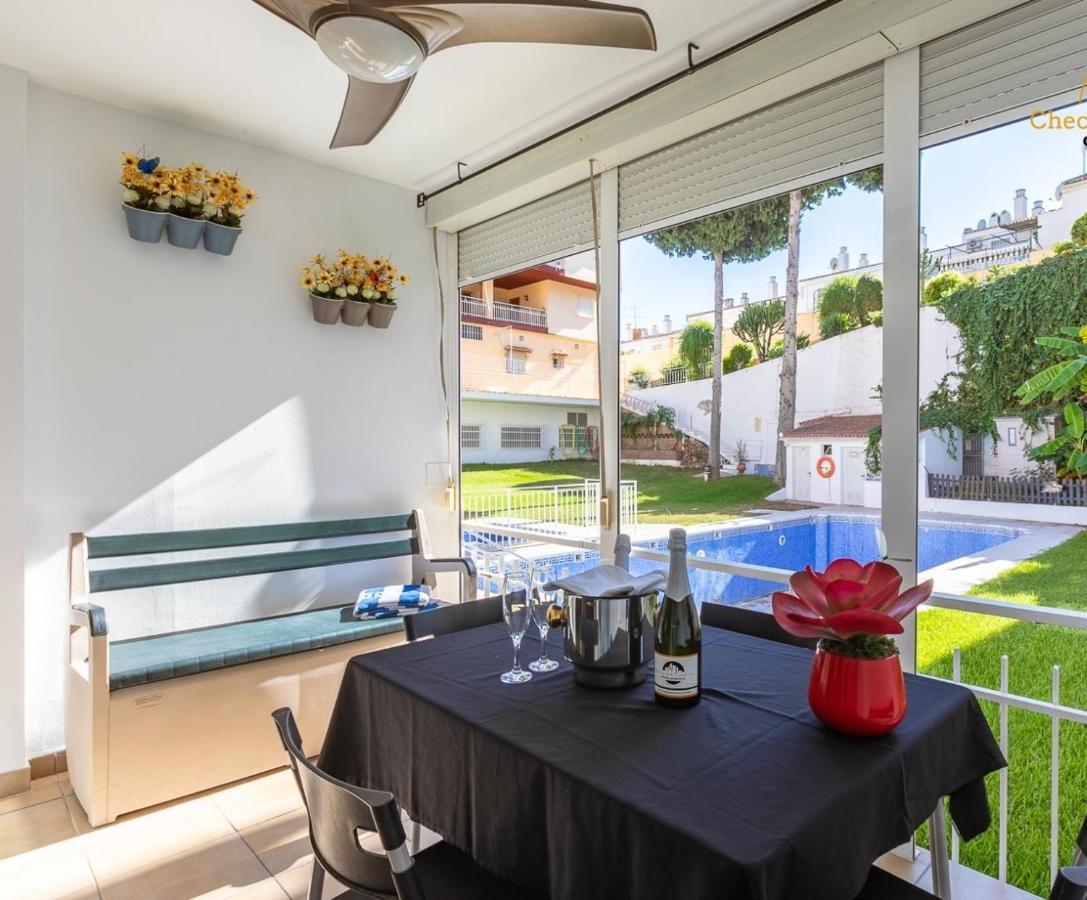 Apartamento El Oasis Vip-Торремолинос Экстерьер фото